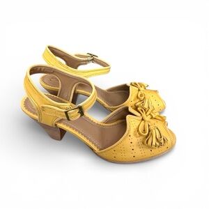 Miss Albright Yellow Tassel Sandals